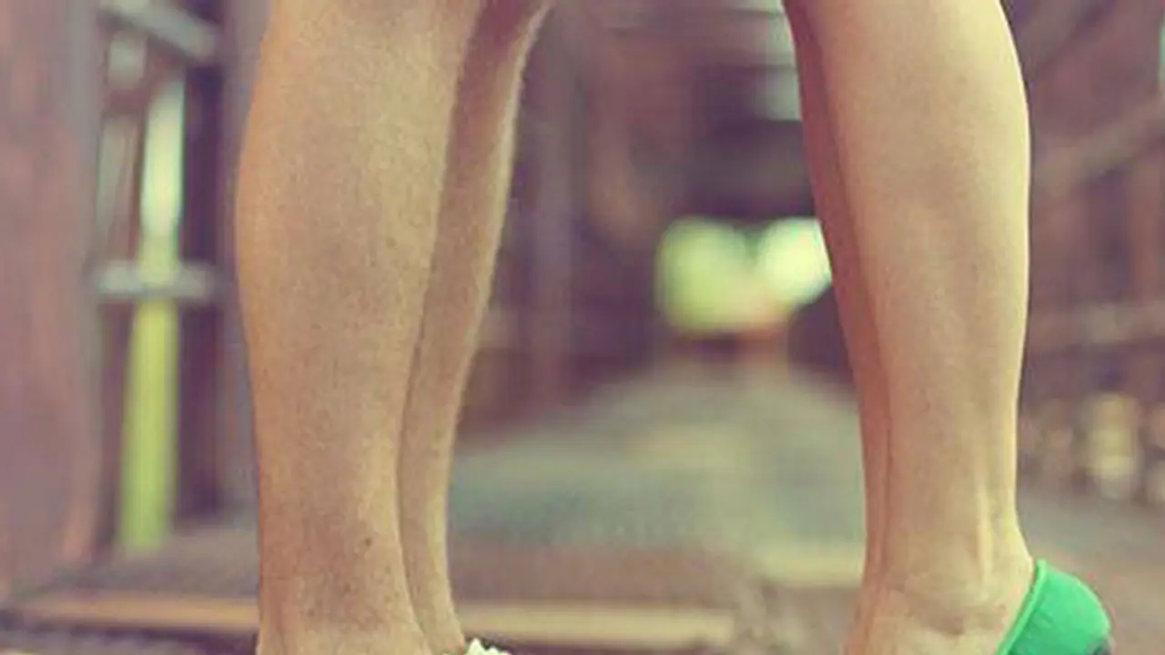 പരീക്ഷയില്‍ തോറ്റു; കാരണം കാമുകി, നഷ്ടപരിഹാരം വേണമെന്ന് കാമുകന്‍