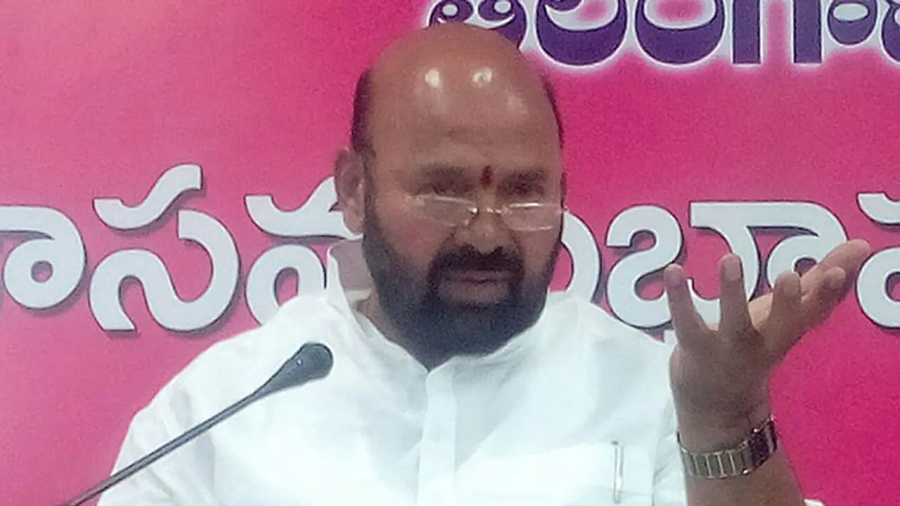 మరో వివాదంలో చిక్కుకున్న టీఆర్ఎస్ ఎమ్మెల్యే ముత్తిరెడ్డి మరో వివాదంలో చిక్కుకున్న టీఆర్ఎస్ ఎమ్మెల్యే ముత్తిరెడ్డి