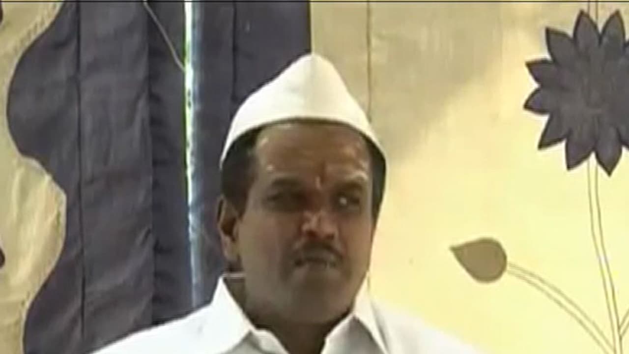 Dud bomb: Naga resorts to begging before cops