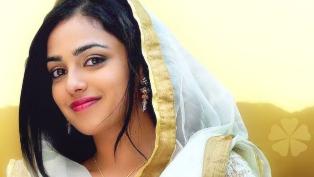 నిత్యా మీనన్ ఫస్ట్ బాలీవుడ్ మూవీ.. రిలీజ్ డేట్ ఫిక్స్! నిత్యా మీనన్ ఫస్ట్ బాలీవుడ్ మూవీ.. రిలీజ్ డేట్ ఫిక్స్!