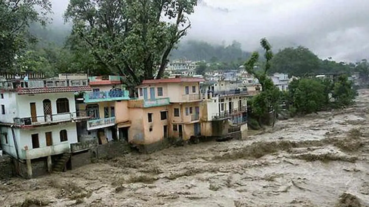 Cloudburst strands 150 Kannadigas in Uttarakhand Cloudburst strands 150 Kannadigas in Uttarakhand