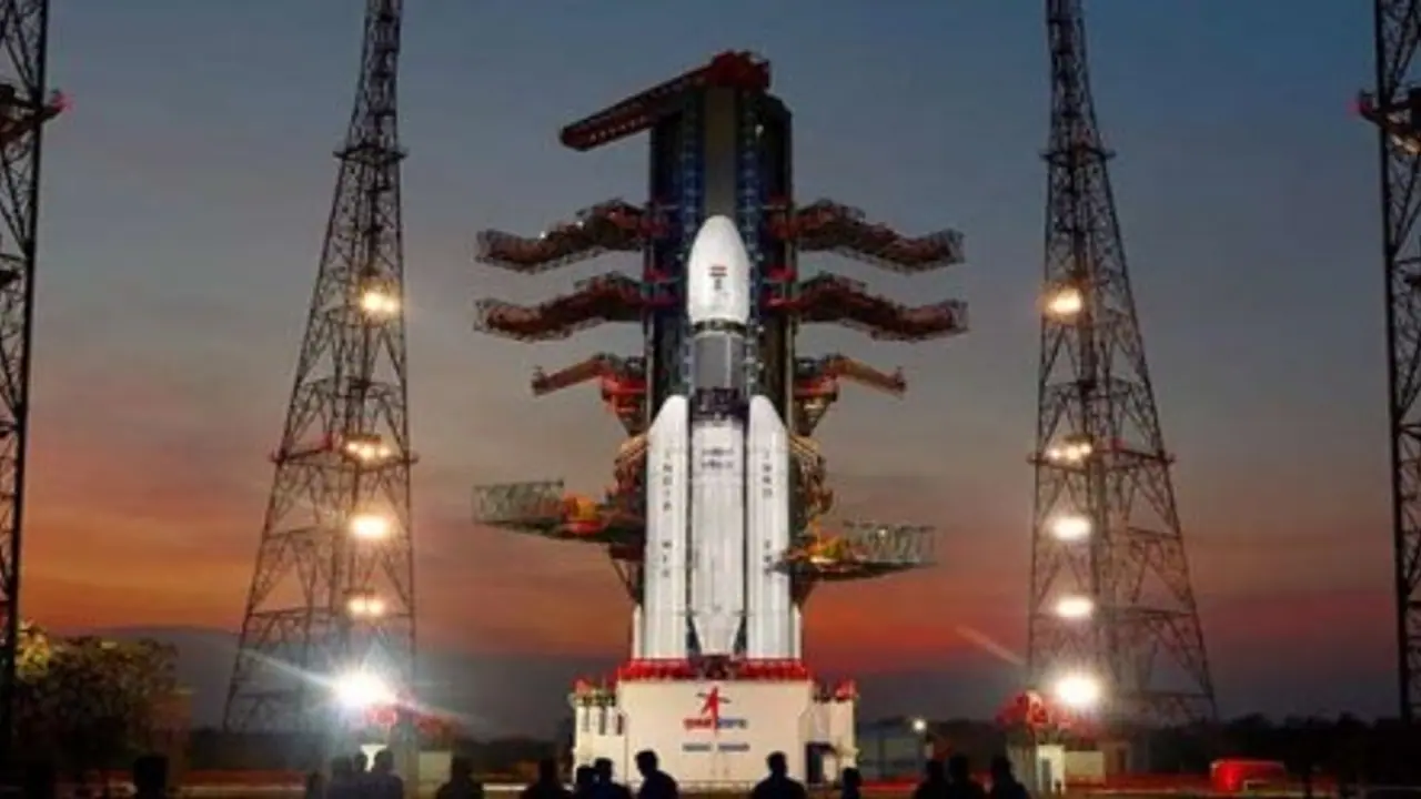इसरो की एक और उपलब्धि, सबसे भारी रॉकेट से जीसैट  29 का सफल प्रक्षेपण
