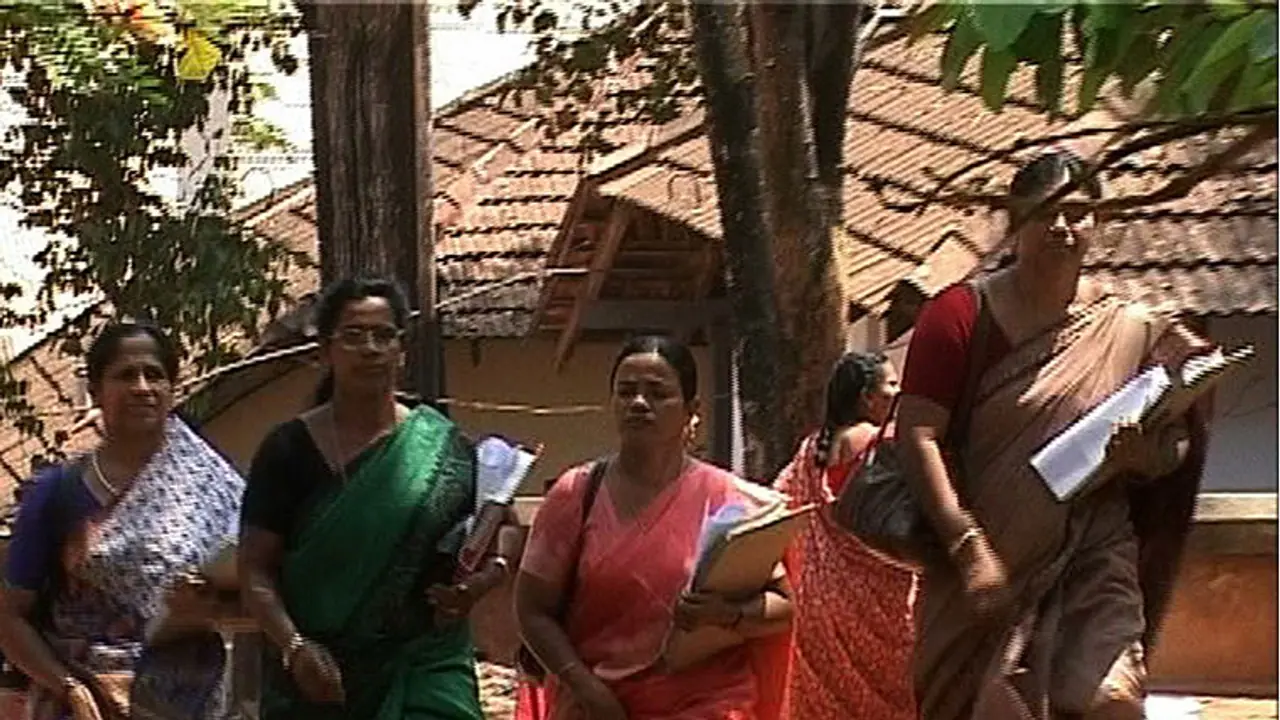 ഹയർസെക്കന്ററി അദ്ധ്യാപകരുടെ സ്ഥലം മാറ്റം; മുന്ഗണനാ വിഭാഗത്തില് യോഗ്യരായവരെ അവഗണിച്ചു ഹയർസെക്കന്ററി അദ്ധ്യാപകരുടെ സ്ഥലം മാറ്റം; മുന്ഗണനാ വിഭാഗത്തില് യോഗ്യരായവരെ അവഗണിച്ചു