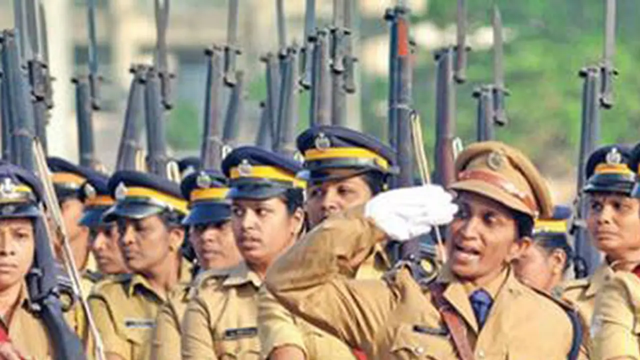 नियाजी और धारा 370 को हटाने के विरोधियों को जोरदार तमाचा, जेके पुलिस के लिए 21 हजार महिलाओं का पंजीकरण