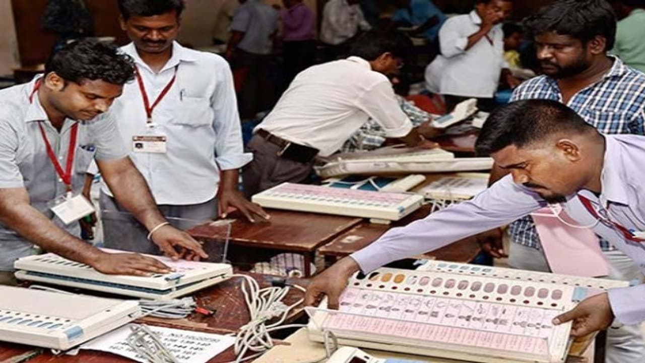 ಸಿಬ್ಬಂದಿಗೆ ಕರ್ತವ್ಯದ ಮತಗಟ್ಟೆಯಲ್ಲೇ ಮತದಾನಕ್ಕೆ ಅವಕಾಶ