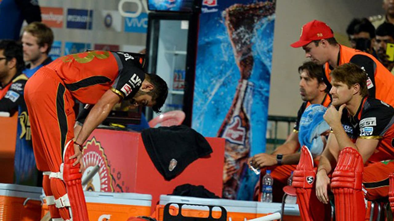 RCB players need to step up for their skipper Virat Kohli Period! RCB players need to step up for their skipper Virat Kohli Period!