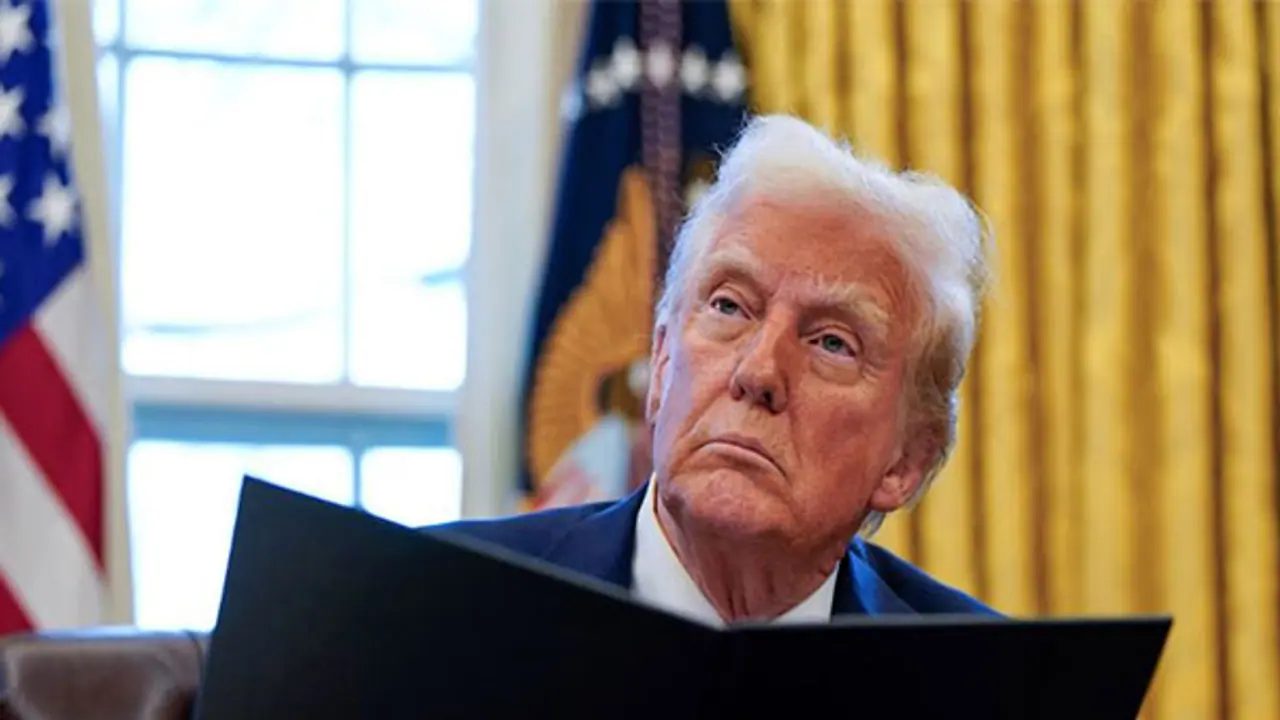 Trump announces executive order to revert to plastic straws, criticizes Biden's "ridiculous" paper straw push