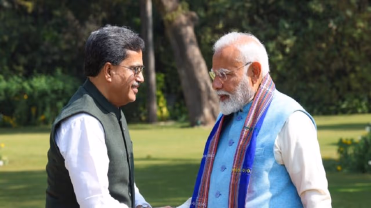 PM Modi meets Tripura CM Manik Saha, discusses development, invites him for temple inauguration