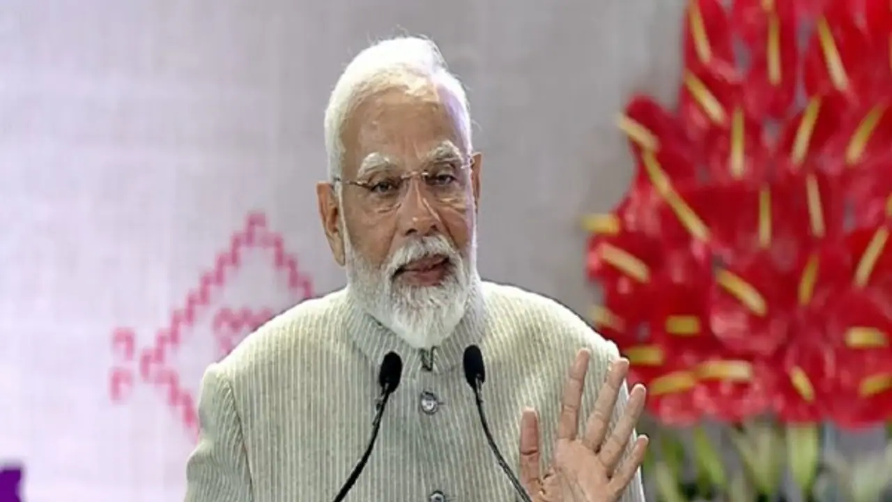 Bharat Tex 2025: PM stresses importance of authentic handlooms in tech driven era