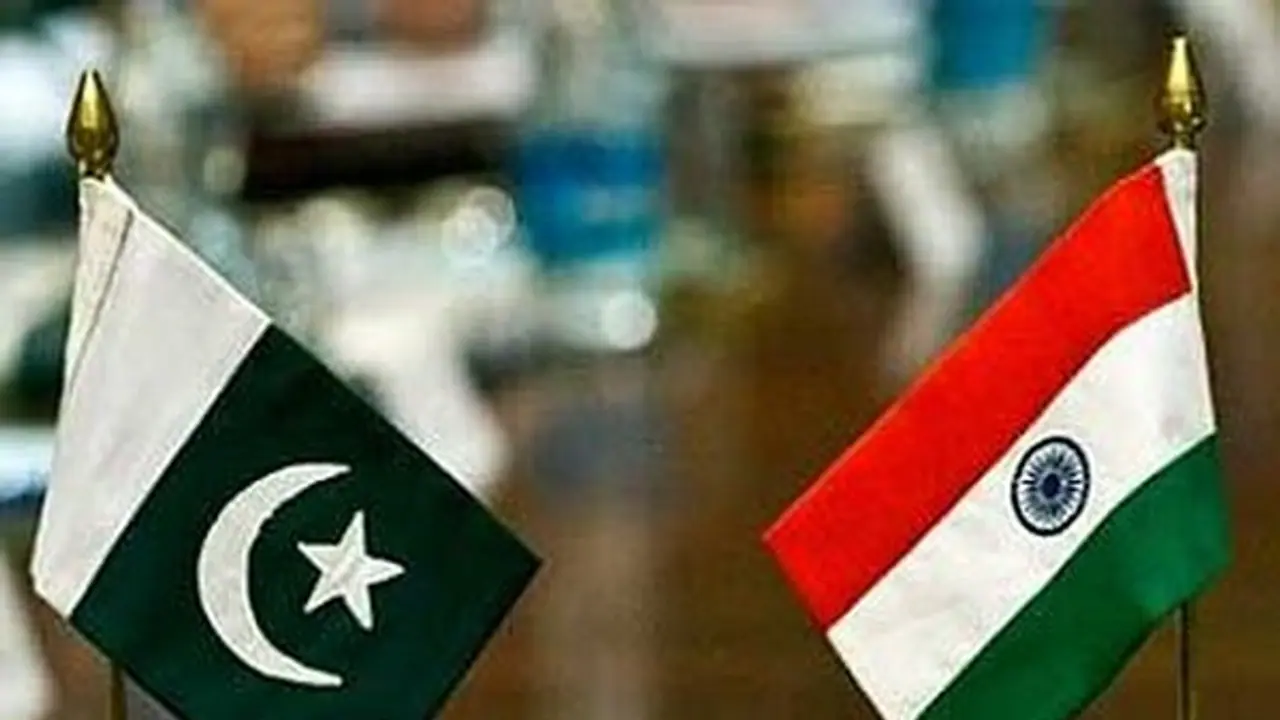 Indian and Pakistani armies to hold flag meeting over recent Poonch Sector firing Indian and Pakistani armies to hold flag meeting over recent Poonch Sector firing