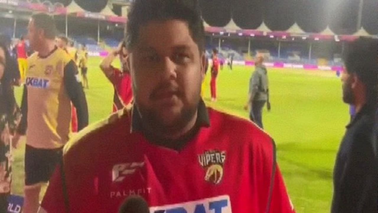 எந்த அணி வெற்றி பெறும்; இந்தியா, பாகிஸ்தான் சாம்பியன்ஸ் டிராபி குறித்து ஆசம் கான்!!