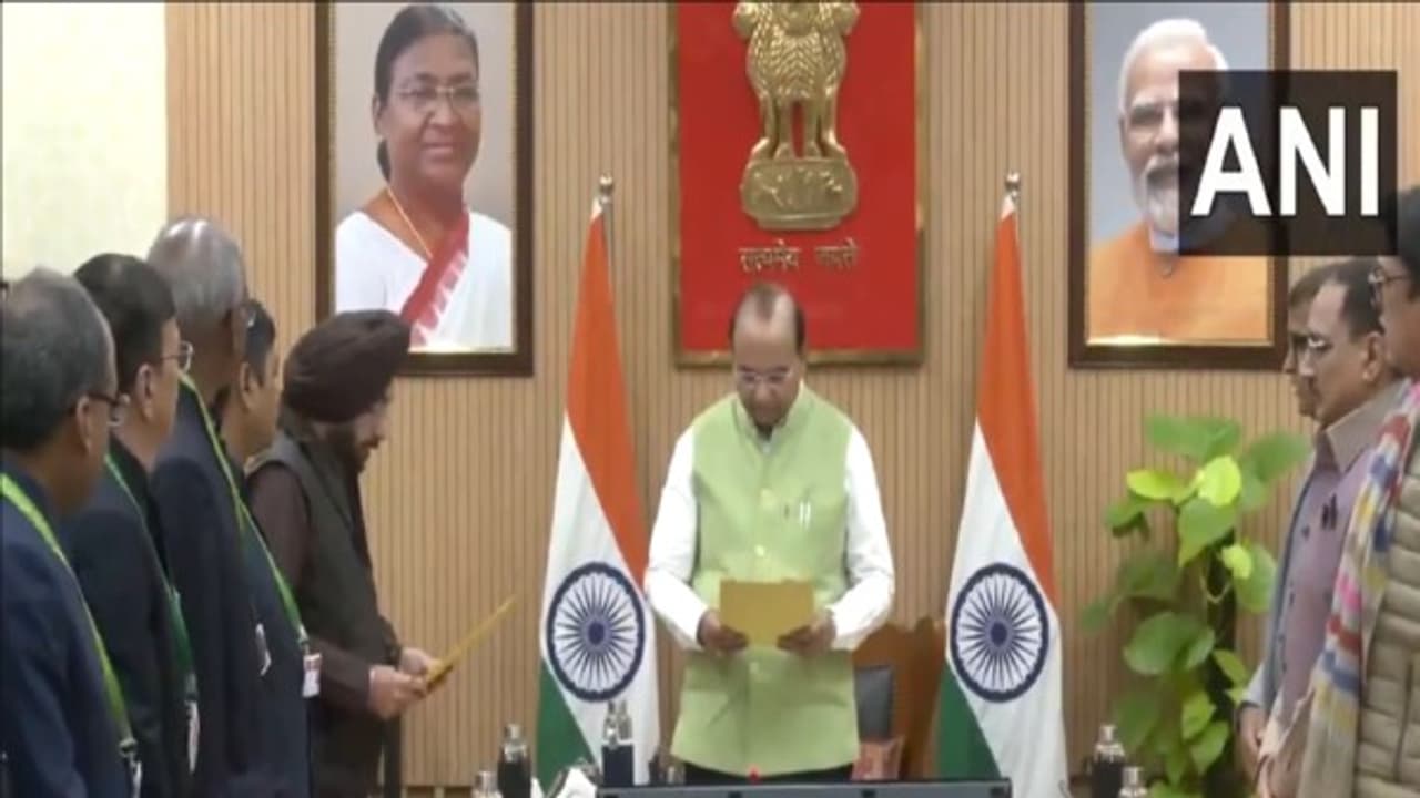 First session of Delhi 8th Assembly commences with Arvinder Singh Lovely sworn as Protem Speaker First session of Delhi 8th Assembly commences with Arvinder Singh Lovely sworn as Protem Speaker