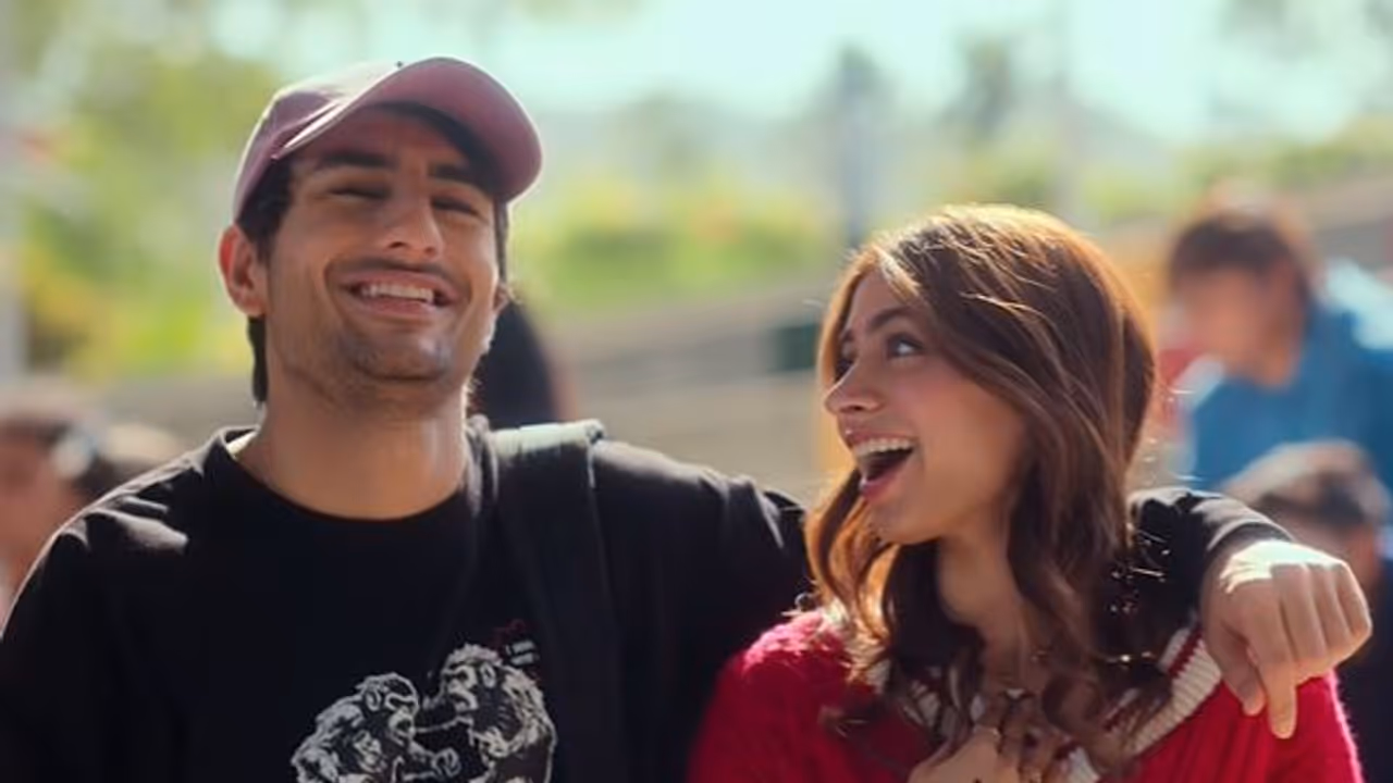 'വീണ്ടും നെപ്പോ കിഡ്സ് ബോംബ്': സെയ്ഫിന്‍റെ മകന്‍റെ അരങ്ങേറ്റ പടം എട്ടുനിലയില്‍ പൊട്ടി, താരത്തിന് വന്‍ ട്രോള്‍!