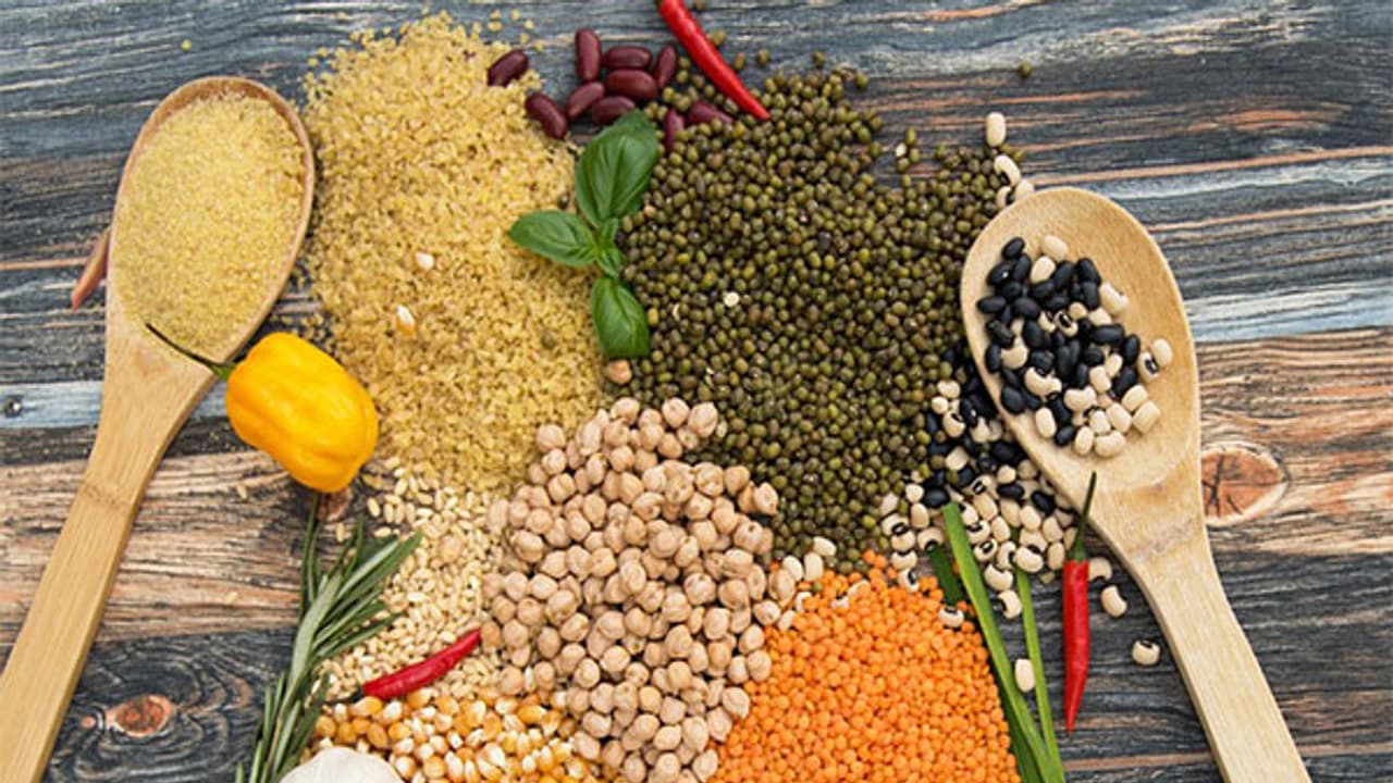 Government extends free import policy: Yellow Peas for 3 months, Urad for 1 year