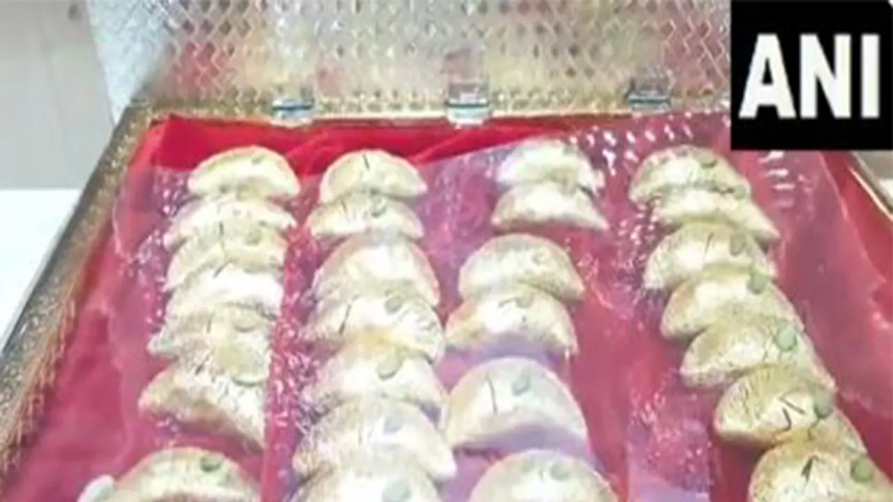 This Holi, UP's ‘Golden Gujiya’ adds lavish twist to celebrations, being sold for Rs 50,000 per kg