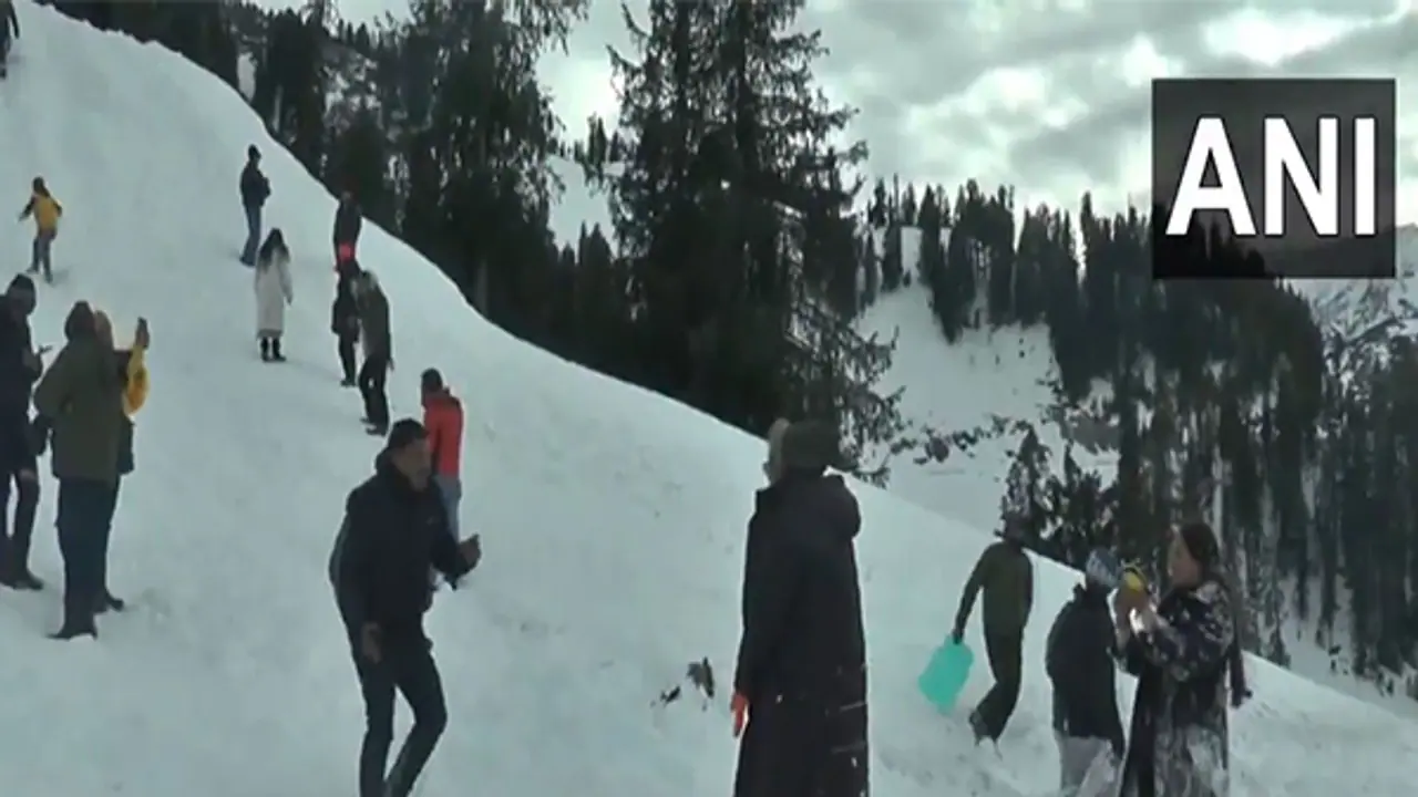 J K's Bhaderwah turns winter wonderland as tourists flock to snow clad Guldanda meadow