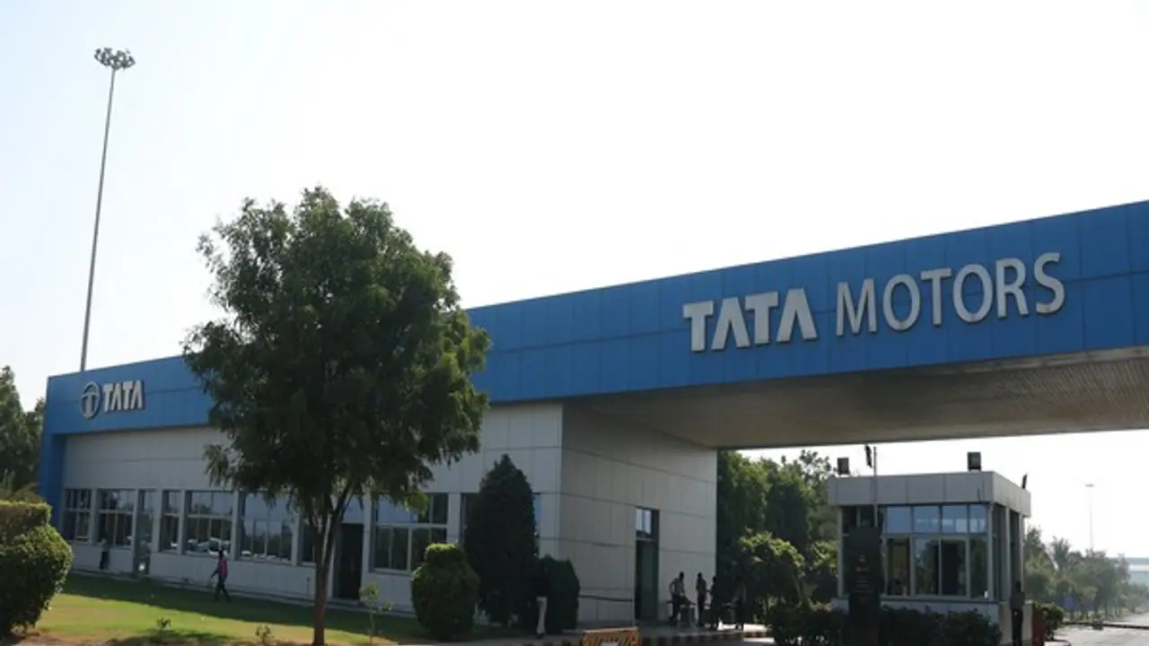 அனைத்து கார்களின் விலையும் உயருகிறது! டாடா மோட்டார்ஸ் அறிவிப்பு! எவ்வளவு அதிகரிப்பு?