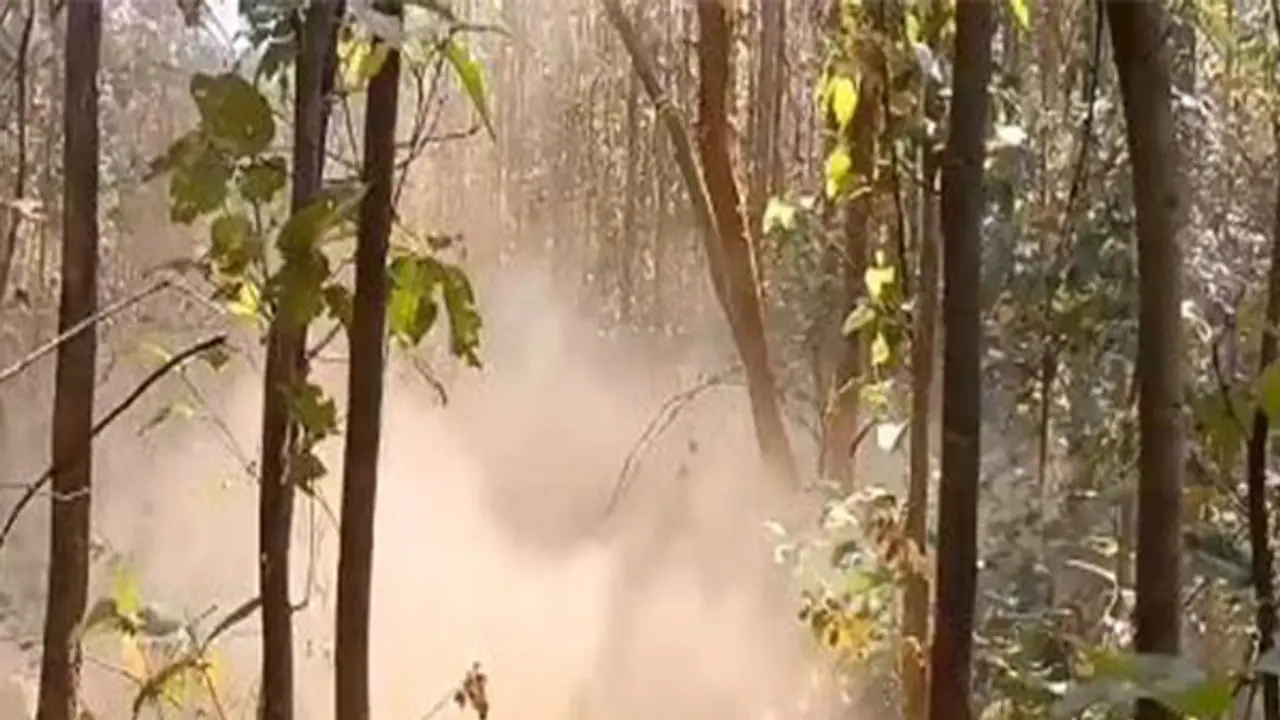 CRPF recovers and destroys two IEDs in Jharkhand's Chaibasa CRPF recovers and destroys two IEDs in Jharkhand's Chaibasa