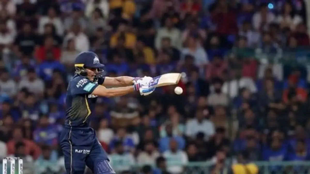 പവര്‍പ്ലേ പിടിച്ച് ഗുജറാത്ത് ടൈറ്റന്‍സ്! പഞ്ചാബ് കിംഗ്‌സിനെതിരെ മറുപടി ബാറ്റിംഗില്‍ മികച്ച തുടക്കം