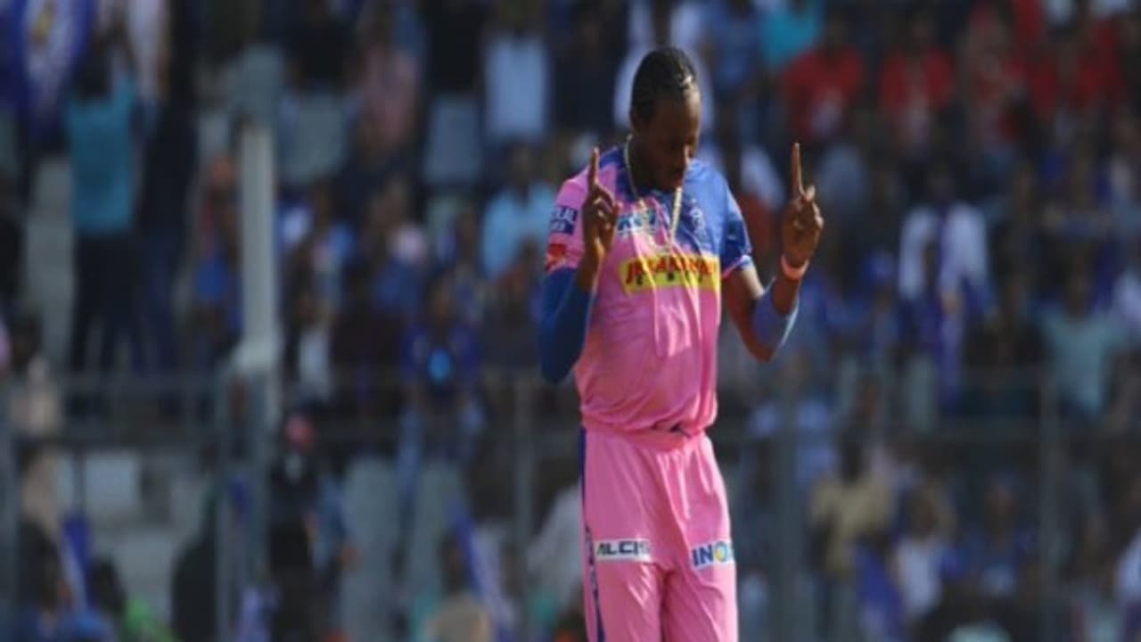 இதுக்குத்தான் ரூ.12.5 கோடியா? படு மோசமான சாதனை படைத்த பவுலர்! இதுக்குத்தான் ரூ.12.5 கோடியா? படு மோசமான சாதனை படைத்த பவுலர்!