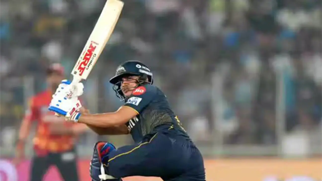 25 ാം വയസിൽ കോലിക്കും രോഹിത്തിനുമില്ലാത്ത ഐപിഎല്‍ റെക്കോര്‍ഡ് അടിച്ചെടുത്ത് ശുഭ്മാന്‍ ഗില്‍