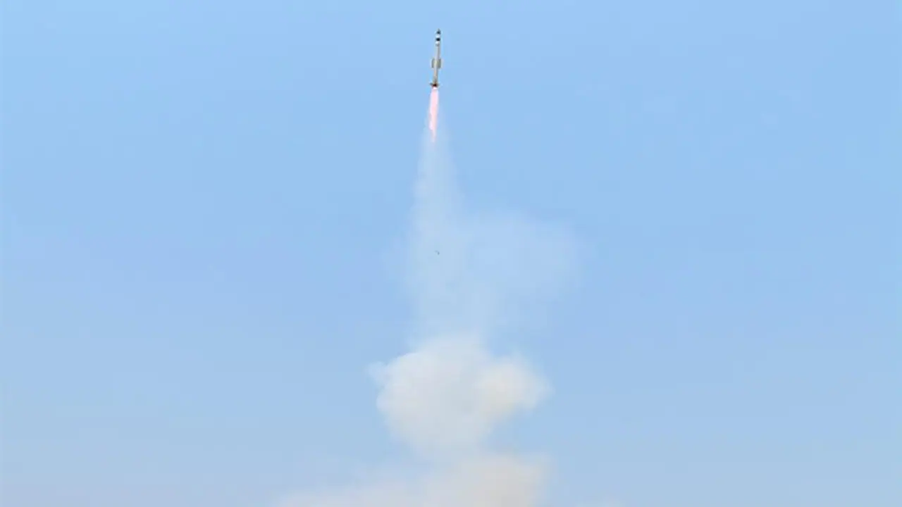 ಡಿಆರ್‌ಡಿಒ ಮತ್ತು ನೌಕಾಪಡೆಯಿಂದ VLSRSAM ಪರೀಕ್ಷೆ ಯಶಸ್ವಿ 