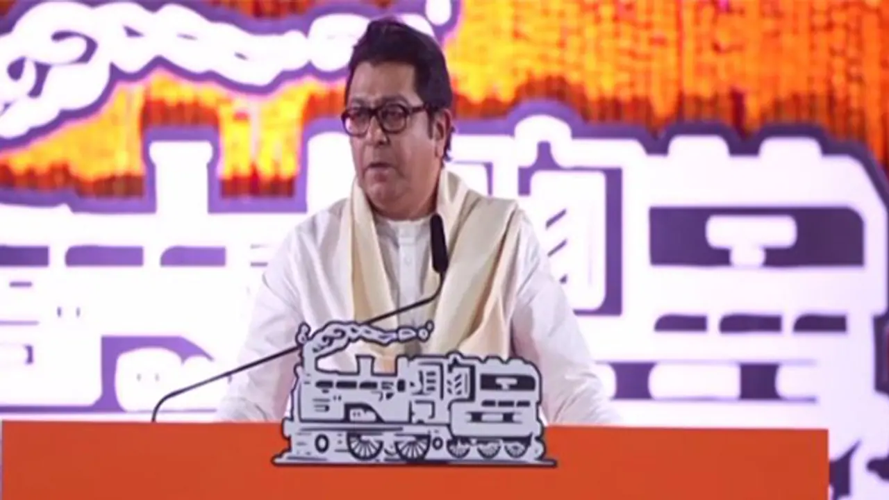 'Stop reading history on WhatsApp': Raj Thackeray on row over Aurangzeb's tomb (WATCH)