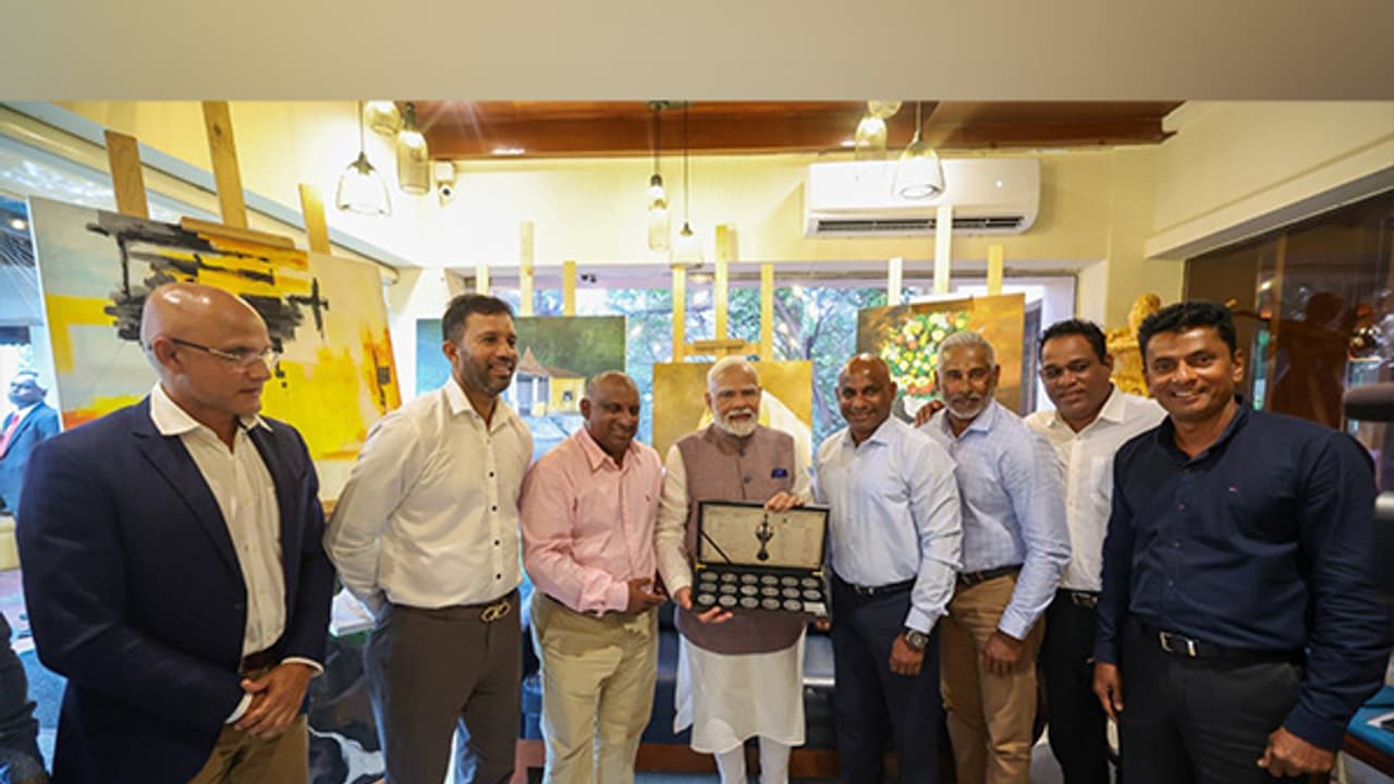 1996 WC winning SL cricket legends share fascinating experience of meeting PM Modi, call it an honour (WATCH)