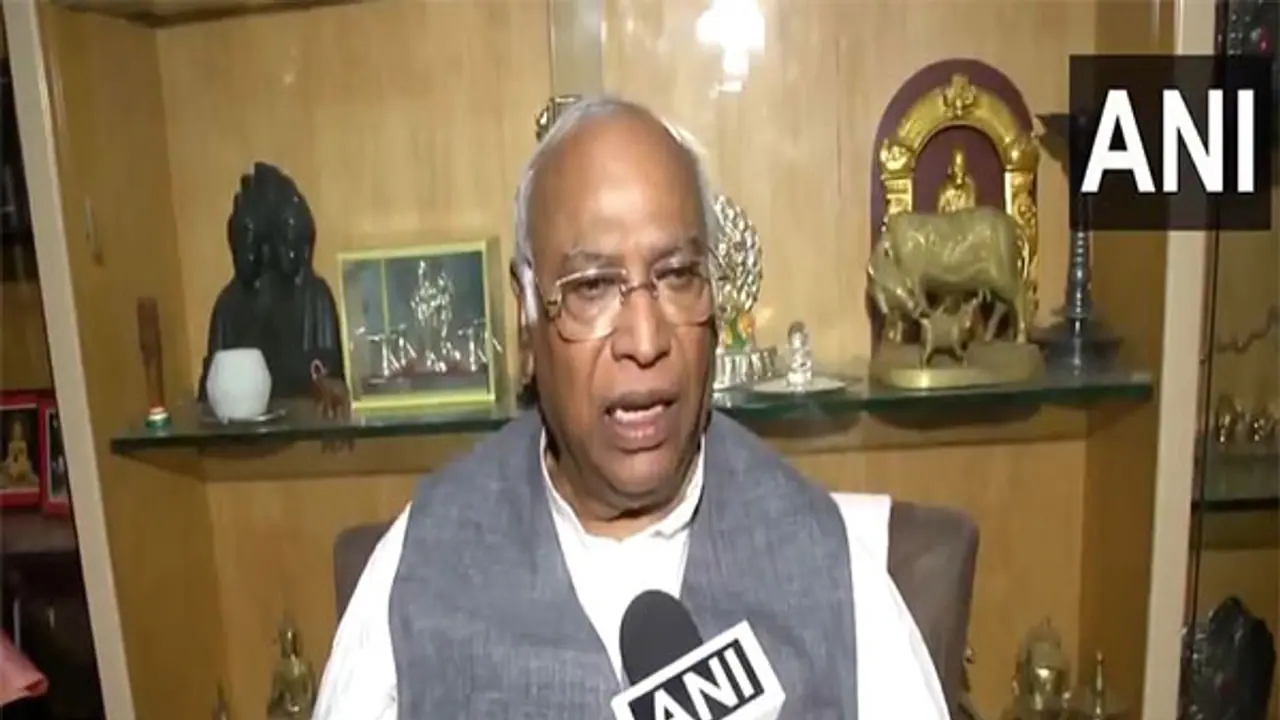 Kharge slams Centre over ED chargesheet against Gandhis, vows nationwide protests Kharge slams Centre over ED chargesheet against Gandhis, vows nationwide protests