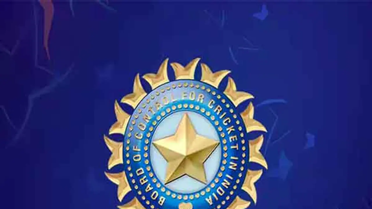 BCCI set to announce 2025 26 central contracts; promotions for Kuldeep and Axar likely