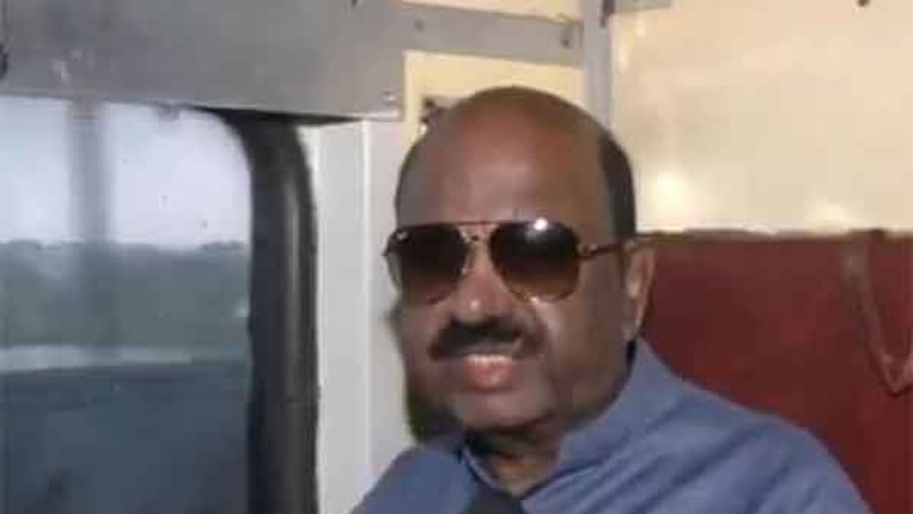 'Dance of death on Bengal streets can’t be tolerated': Governor Bose heads to meet Murshidabad violence victims 'Dance of death on Bengal streets can’t be tolerated': Governor Bose heads to meet Murshidabad violence victims