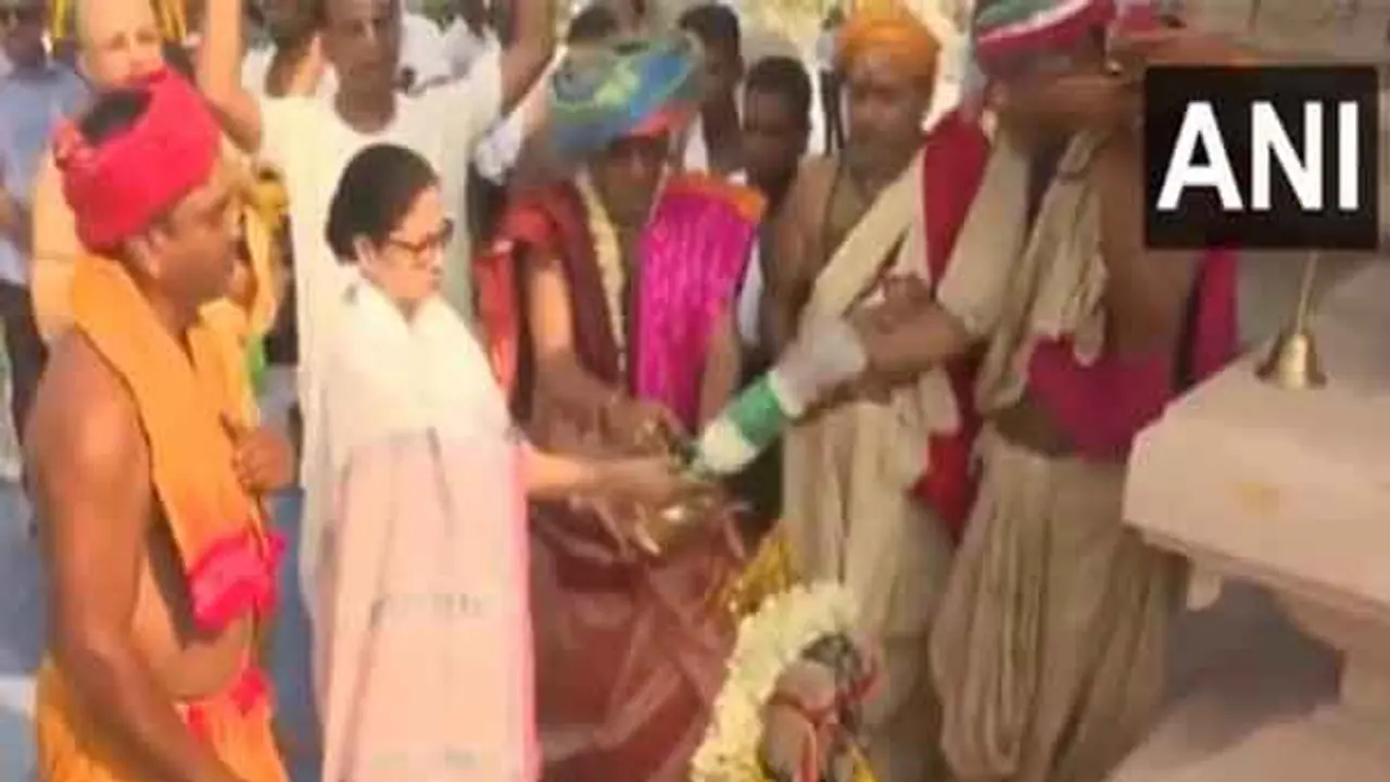 West Bengal CM Mamata Banerjee takes part in Maha Yajna ahead of inauguration of Shri Jagannath Temple in Digha. (Photo/ANI)