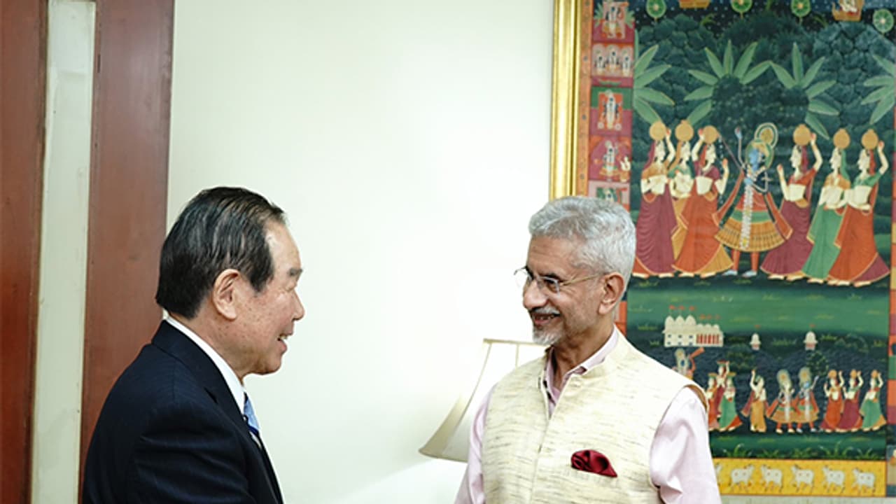 అభివృద్ధిలో మనం జపాన్ ని దాటేశాం.. నెక్ట్స్ టార్గెట్ అమెరికానే..!! అభివృద్ధిలో మనం జపాన్ ని దాటేశాం.. నెక్ట్స్ టార్గెట్ అమెరికానే..!!