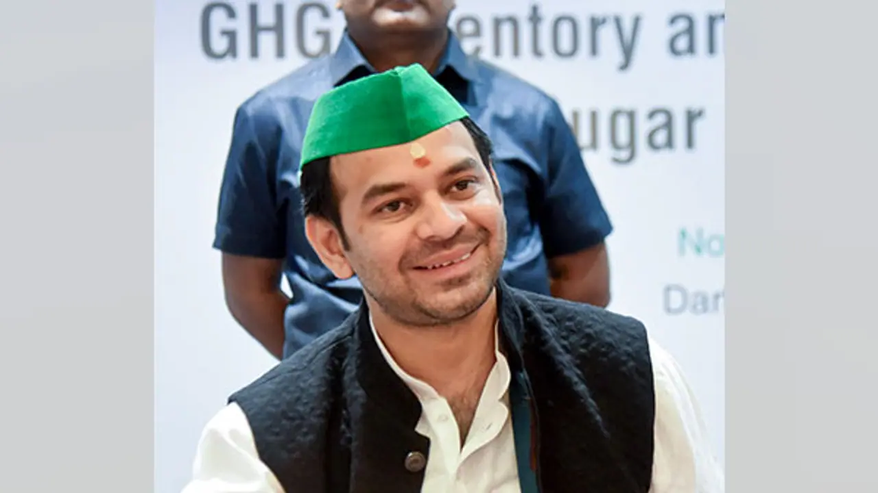 RJD leader Tej Pratap Yadav (File Photo/ANI) RJD leader Tej Pratap Yadav (File Photo/ANI)