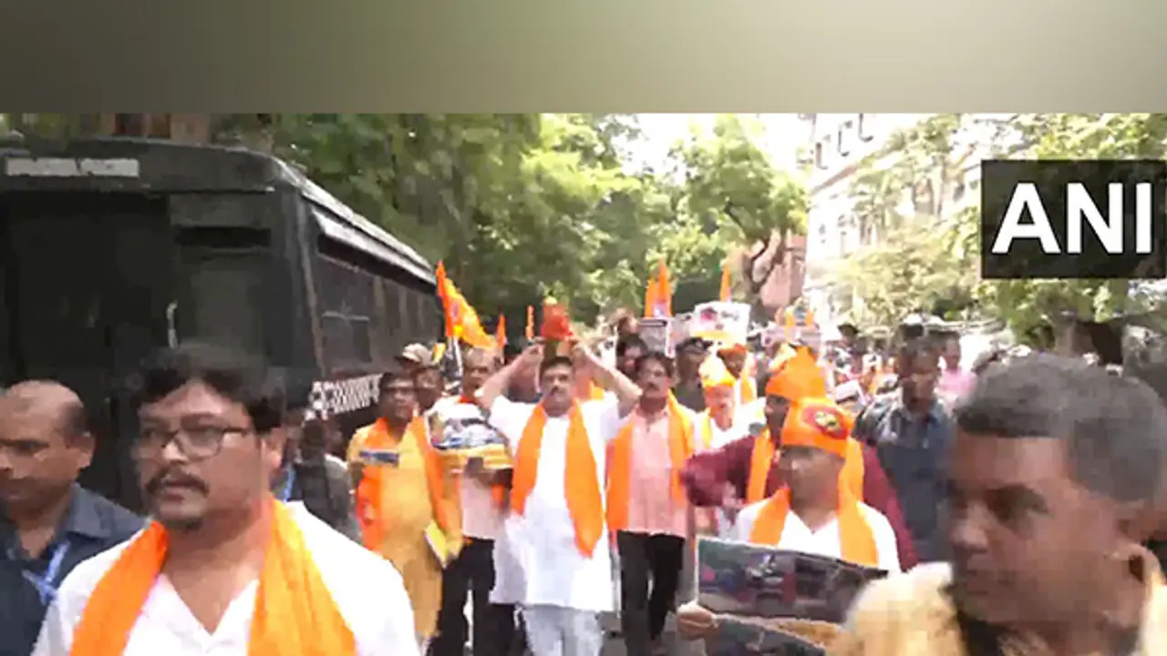BJP leaders protest outside West Bengal assembly (Photo/ANI) 