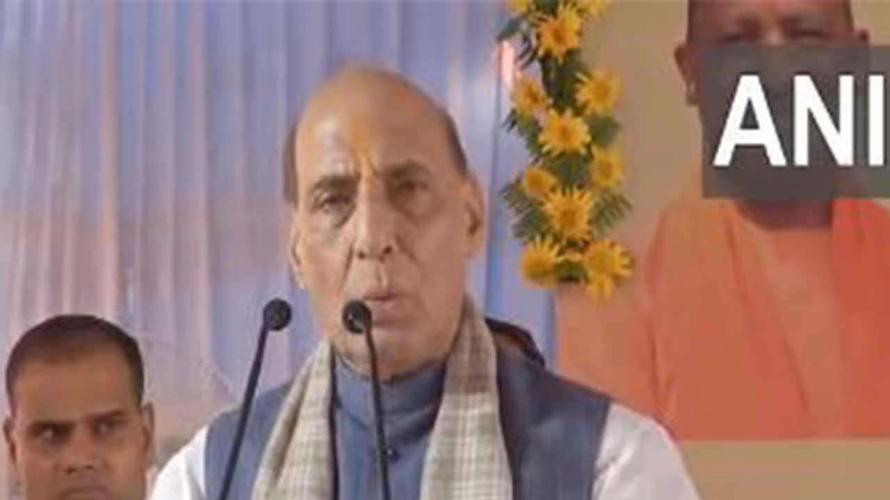 Rajnath Singh addresses a gathering at Badi Kaliji temple in Lucknow (Photo/ANI) Rajnath Singh addresses a gathering at Badi Kaliji temple in Lucknow (Photo/ANI)
