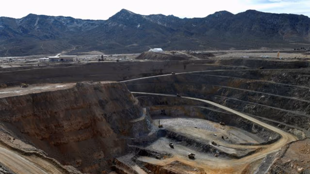 Mining of minerals representative image (Photo/ Reuters)