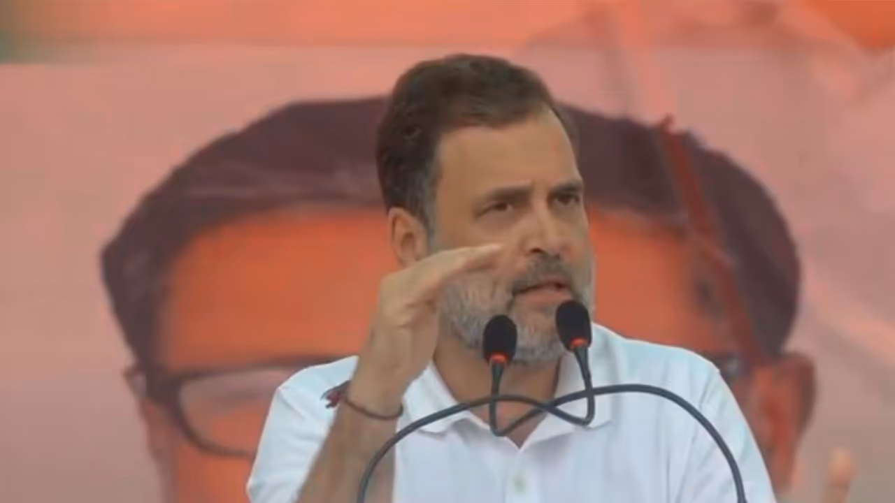 Congress leader Rahul Gandhi addressing a rally in Bihar's Muzaffarpur on Wednesday (Photo/ANI)