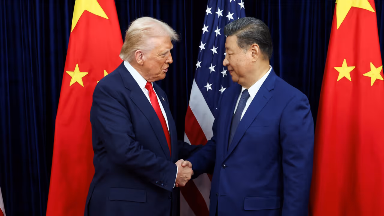 US President Donald Trump meets with Chinese President Xi Jinping on the sidelines of the APEC summit, in Busan (File Photo/Reuters) US President Donald Trump meets with Chinese President Xi Jinping on the sidelines of the APEC summit, in Busan (File Photo/Reuters)