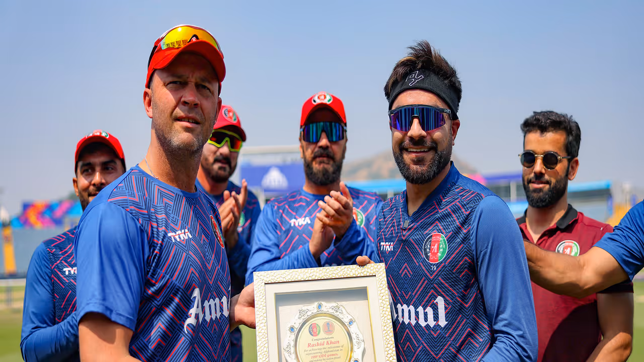 Jonathan Trott and Rashid Khan. (Photo/ANI) Jonathan Trott and Rashid Khan. (Photo/ANI)