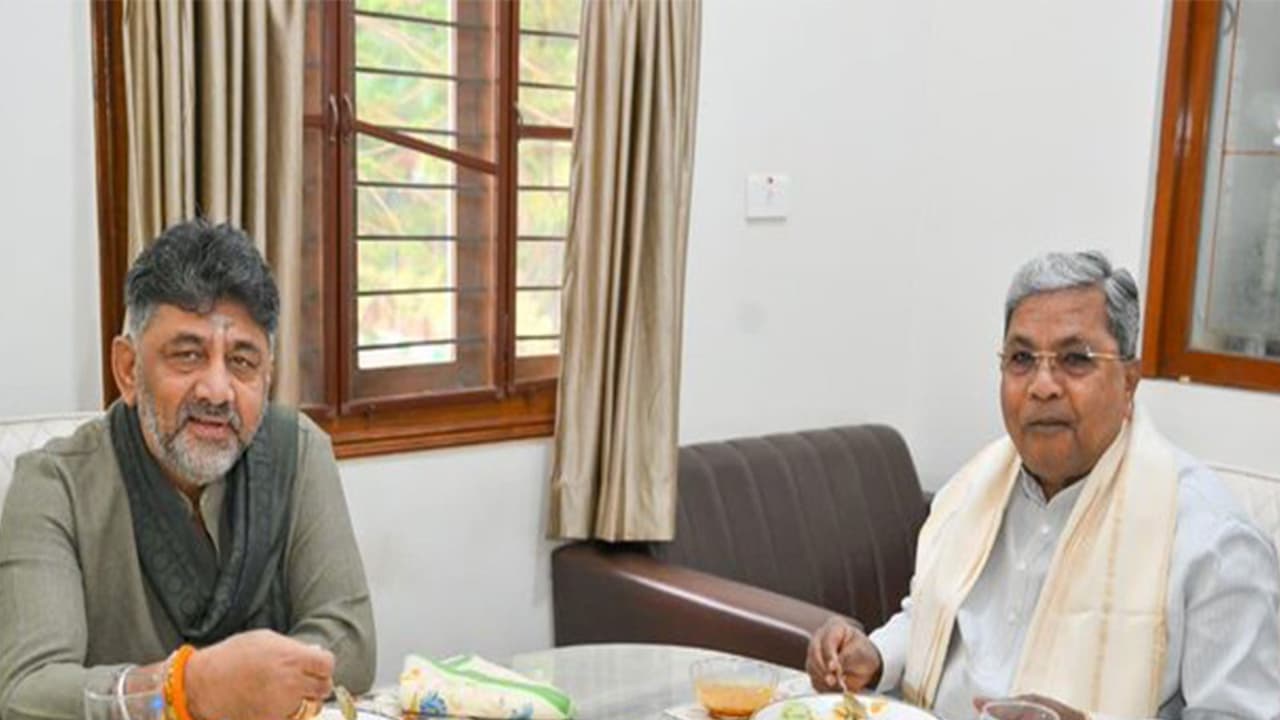 Karnataka CM and Deputy CM at breakfast meet (Photo:CMO) Karnataka CM and Deputy CM at breakfast meet (Photo:CMO)