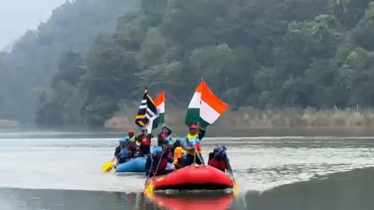 514 Army Service Corps (ASC) Battalion conducts a white water rafting expedition in Uttarakhand (Photo/ANI) 514 Army Service Corps (ASC) Battalion conducts a white water rafting expedition in Uttarakhand (Photo/ANI)