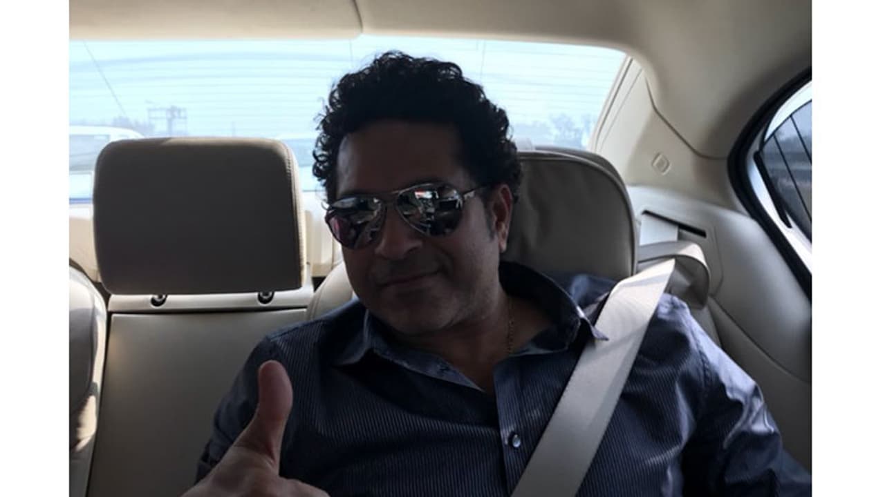 ಮಾರುತಿ 800 to BMW: ವರ್ಷದಿಂದ ವರ್ಷಕ್ಕೆ ಬದಲಾಗುತ್ತೆ ಸಚಿನ್ ಕಾರು! ಮಾರುತಿ 800 to BMW: ವರ್ಷದಿಂದ ವರ್ಷಕ್ಕೆ ಬದಲಾಗುತ್ತೆ ಸಚಿನ್ ಕಾರು!