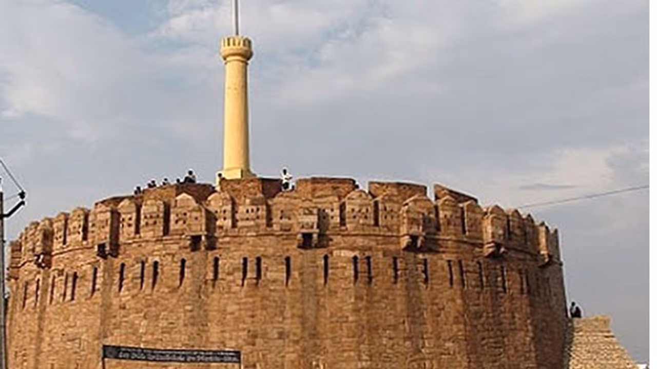 కర్నూలులో బంగారు నిక్షేపాలు.. తవ్వకాలు షురూ.. కర్నూలులో బంగారు నిక్షేపాలు.. తవ్వకాలు షురూ..