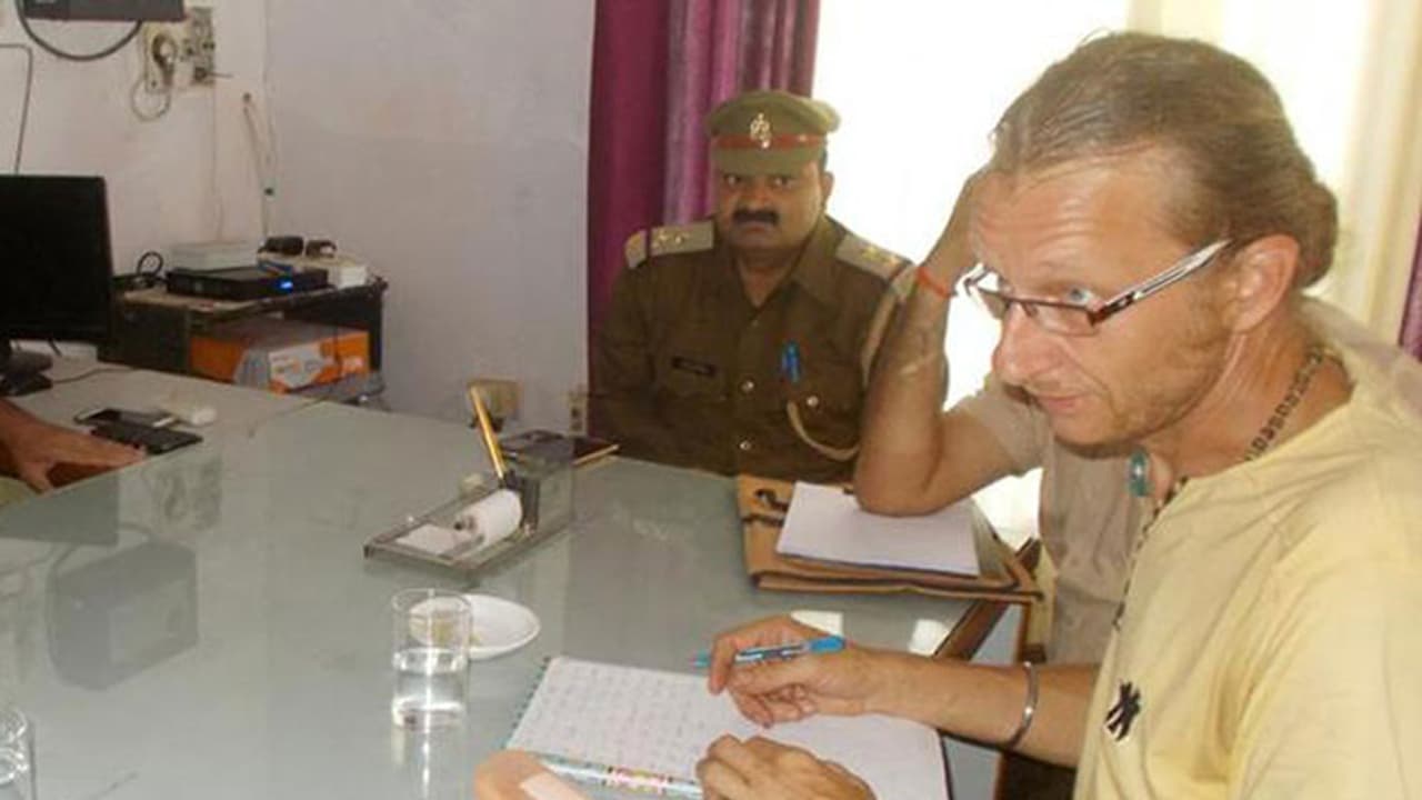 ഉത്തര്പ്രദേശില് ജര്മ്മന് സ്വദേശിക്ക് മര്ദ്ദനം; കാരണക്കാരന് ജര്മ്മന് പൗരനെന്ന് പൊലീസ് ഉത്തര്പ്രദേശില് ജര്മ്മന് സ്വദേശിക്ക് മര്ദ്ദനം; കാരണക്കാരന് ജര്മ്മന് പൗരനെന്ന് പൊലീസ്