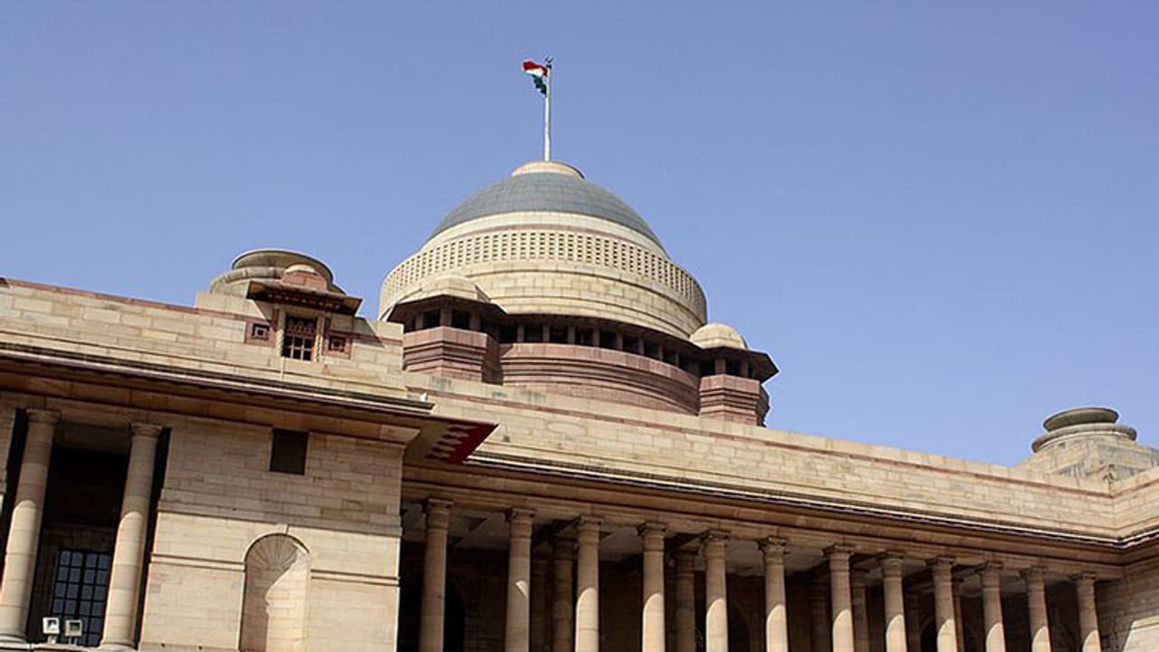 രാഷ്ട്രപതിഭവനില് ഗംഭീര ഓണാഘോഷം രാഷ്ട്രപതിഭവനില് ഗംഭീര ഓണാഘോഷം