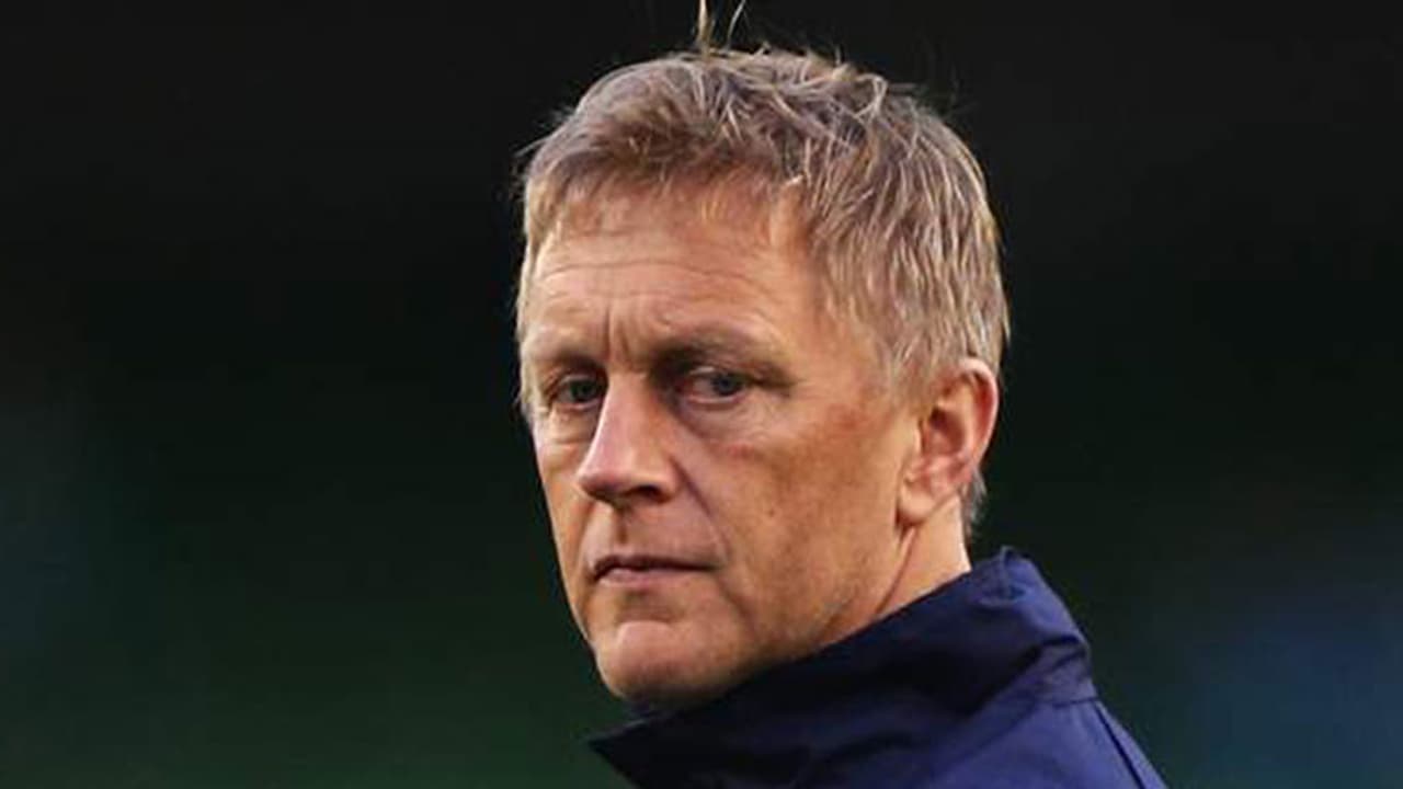 താരങ്ങള്ക്ക് ലൈംഗികബന്ധത്തിലേര്പ്പെടാന് വിലക്കുണ്ടോ; ഐസ് ലാന്ഡ് പരിശീലകന്റെ ഉത്തരം താരങ്ങള്ക്ക് ലൈംഗികബന്ധത്തിലേര്പ്പെടാന് വിലക്കുണ്ടോ; ഐസ് ലാന്ഡ് പരിശീലകന്റെ ഉത്തരം