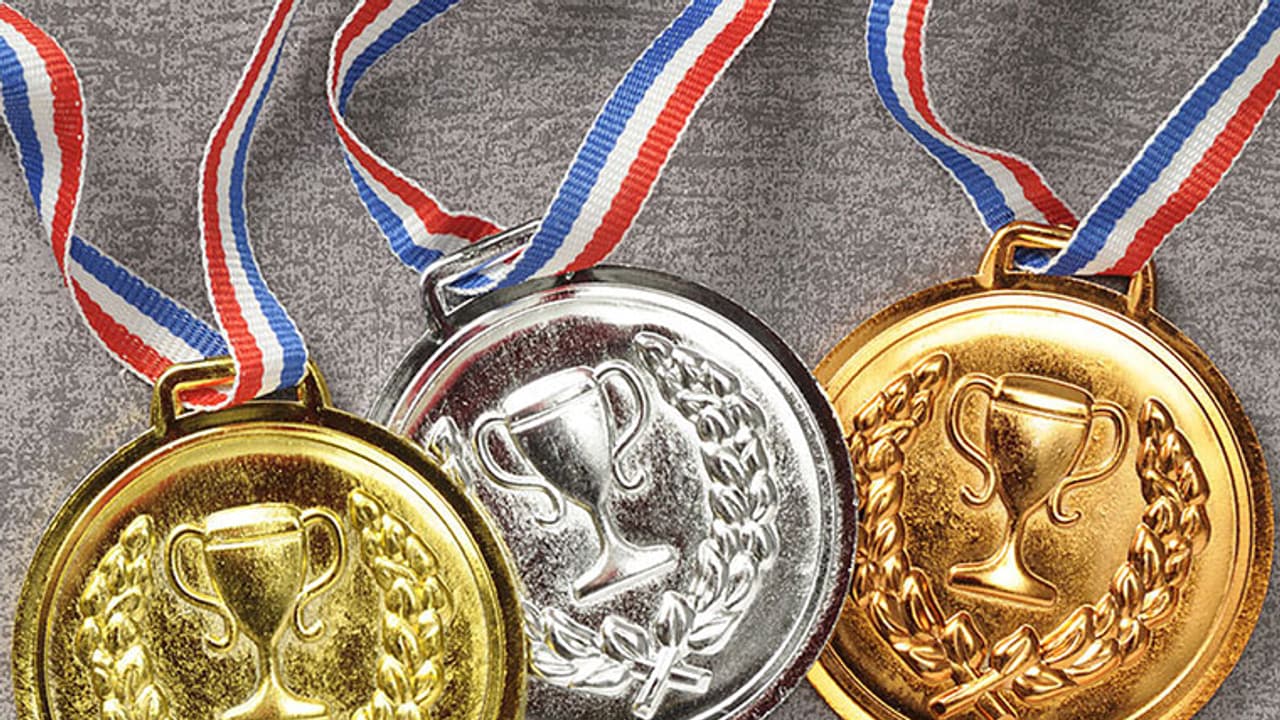 Four Bengalureans receive coveted science prize from Modi Four Bengalureans receive coveted science prize from Modi