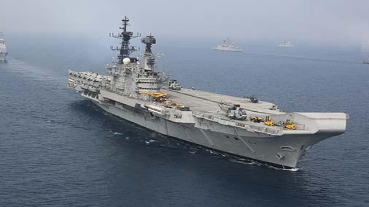 ಗುಜರಾತ್‌ಗೆ ಆಗಮಿಸಿದ INS ವಿರಾಟ್, ಪೀಸ್ ಪೀಸ್ ಆಗಲಿದೆ ಭಾರತದ ಹೆಮ್ಮೆಯ ನೌಕೆ!