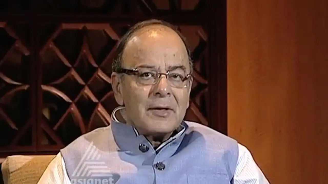 ‘Time to ban you from filing PILs’: SC fines lawyer for allegations against Arun Jaitley